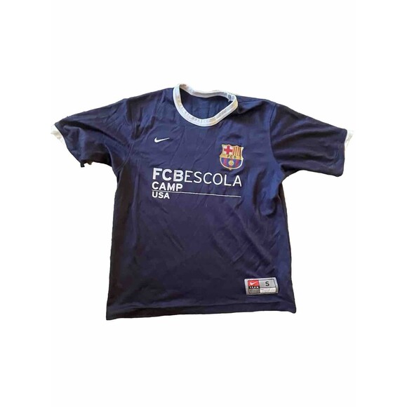 Dri Fit Nike Better World FCBESCOLA Camp USA Men's Small Short Sleeve shirt - Picture 1 of 2
